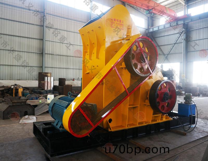 雙轉子製砂(sha)機(ji)