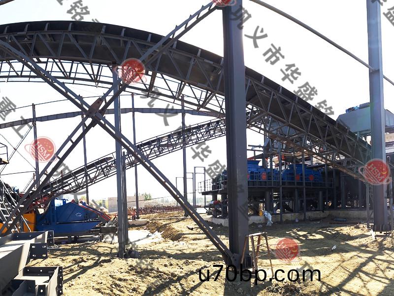陝(shan)西河卵石製砂機(ji)生産現場(chang)