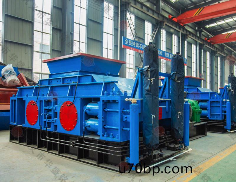 對(dui)輥製砂(sha)機(ji)圖片(pian)
