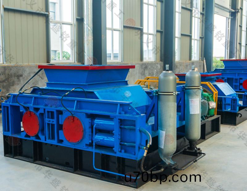 白(bai)雲石(shi)製砂機