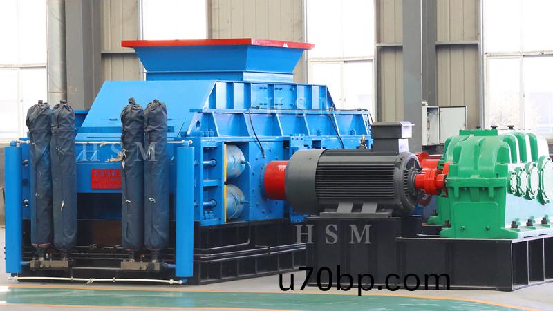 1010對(dui)輥破(po)碎機