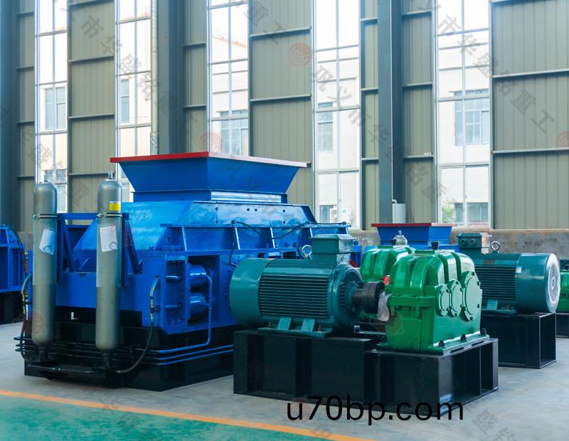 新型液(ye)壓對輥式製(zhi)砂機(ji)