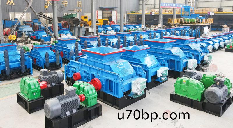 全(quan)液壓(ya)對輥(gun)製砂(sha)機